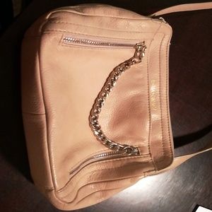 B. Makowsky cross body bag